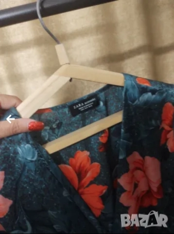 Копринено боди на Zara, снимка 2 - Корсети, бюстиета, топове - 52512706