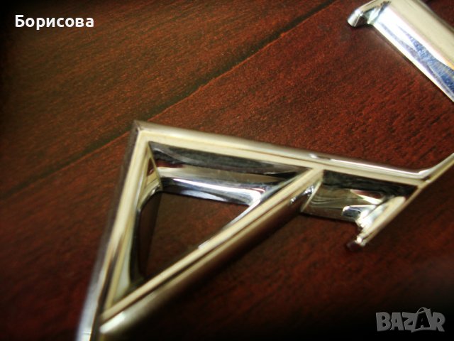 Продавам емблема & надпис Renault  Espace оригинална!, снимка 14 - Части - 37788919