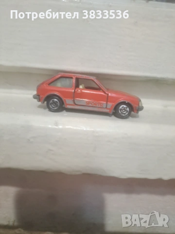 Tomica Mazda Familia 1500 XG стара метална количка, снимка 2 - Колекции - 53130521