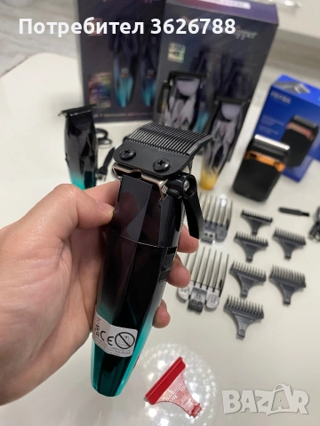 Професионален комлект за постригване, снимка 16 - Фризьорски принадлежности - 53395529