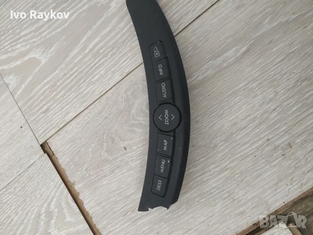 Панел навигация за Subaru Tribeca 2006 , 86287XA00A, снимка 2 - Части - 47706229