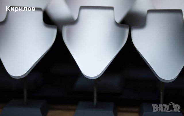 Поставка за бижута, бюст, стойка за колие, гердан, врат, дисплей, стъкло, плексиглас, снимка 7 - Други - 43462225