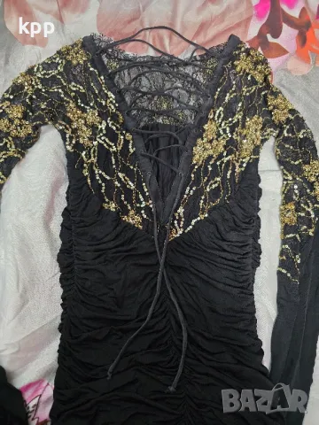 Рокля Pinko

Обличана е 1 път закупена от Италия
Без забележки, снимка 3 - Рокли - 49625304