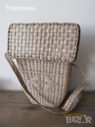 Дамски чанти, снимка 6 - Чанти - 46080862