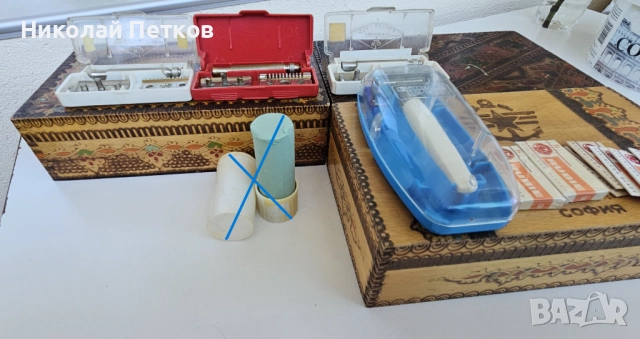 3 броя дървени кутии, самобръсначки и ножчета за бръснене, снимка 2 - Сувенири от дърво - 51440202