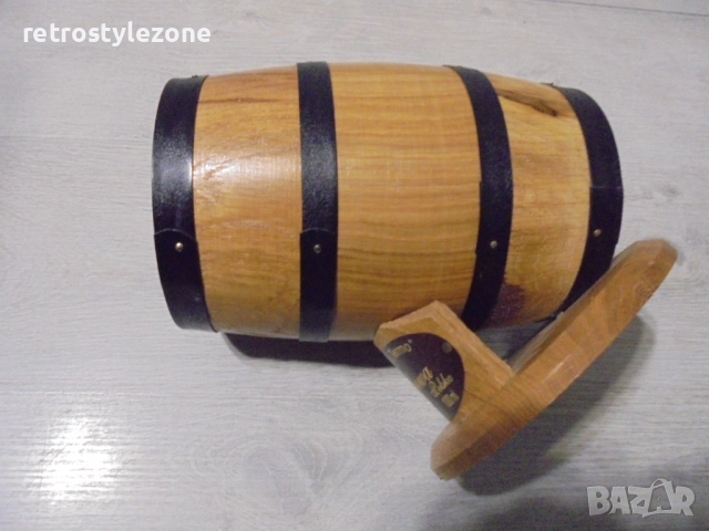 № 8394 Стара дървена поставка за бутилка  , снимка 3 - Други ценни предмети - 52217841