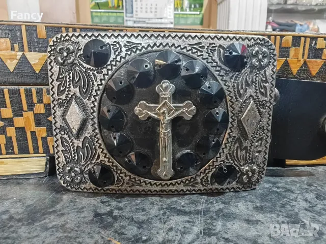 Страхотна италианска тока за колан, снимка 2 - Колани - 47442003