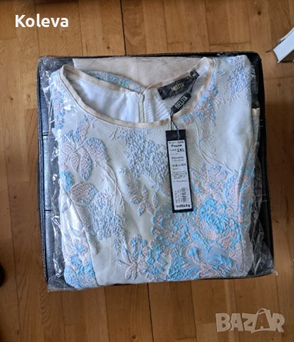 Рокля Nelita от жакард, снимка 3 - Рокли - 51309703