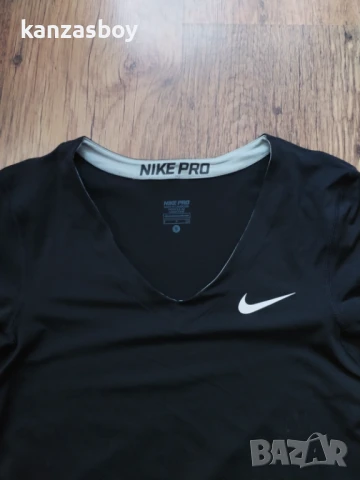 Nike - страхотна дамска тениска КАТО НОВА С, снимка 2 - Тениски - 51379608