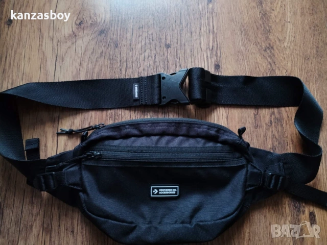 converse - спортна чанта-паласка, снимка 4 - Чанти - 53470679