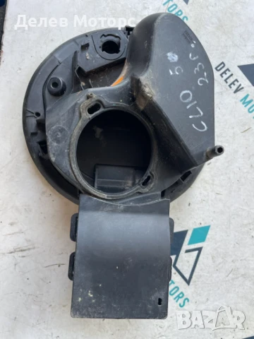 Капачка за резервоар 781200641R от Renault Clio 5 1. 0 TCe, 101 hp, 5sp. , engine H4D450, 77 000 km, снимка 2 - Части - 51349220