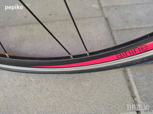 Продавам колела внос от Германия шосеен велосипед Tretwerk ARROX пълен монтаж SHIMANO TIAGRA, снимка 3 - Велосипеди - 37020823