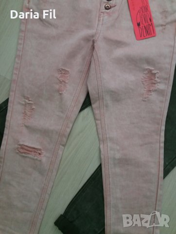 Дънки с накъсан ефект и леко увиснало дъно в милитъри зелен и в розов цвят, снимка 8 - Дънки - 28605692