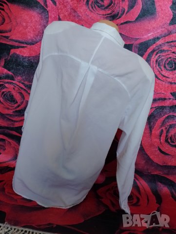 Полупрозрачна бяла риза с подплънки ХЛ, снимка 2 - Ризи - 38913227