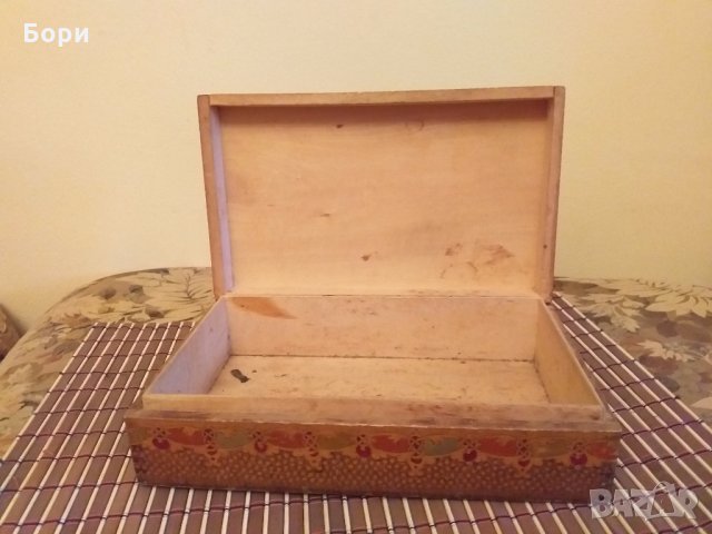 Стара дървена кутия, снимка 7 - Декорация за дома - 27995812