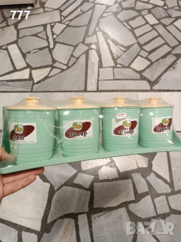 бурканчета за подправки , снимка 2 - Аксесоари за кухня - 43805012