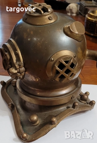 водолазен шлем