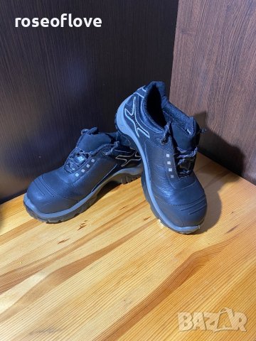 UVEX Xenova дамски защитни обувки NRJ S2 ESD 6922 - номер 36, снимка 4 - Други - 39320274