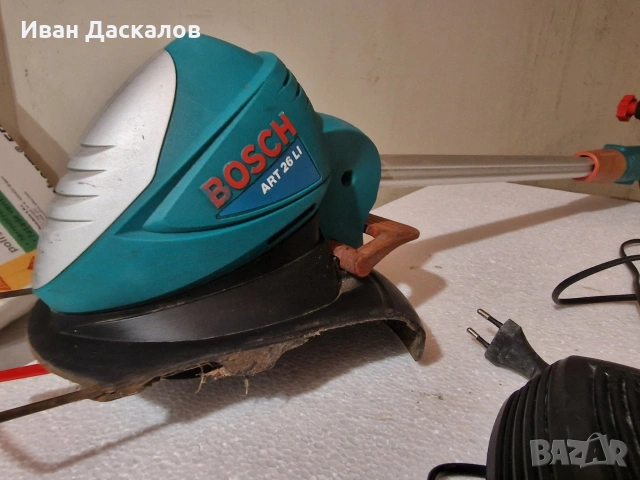 Акумулаторен тример BOSCH ART, снимка 8 - Градинска техника - 53481302