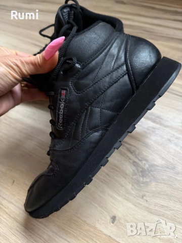 Оригинални високи класически маратонки Reebok Royal Glide ! 38,5 н, снимка 7 - Маратонки - 52850939