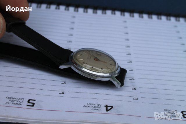 Стар модел часовник ''Полет'' 17 камъка , снимка 3 - Антикварни и старинни предмети - 40350351