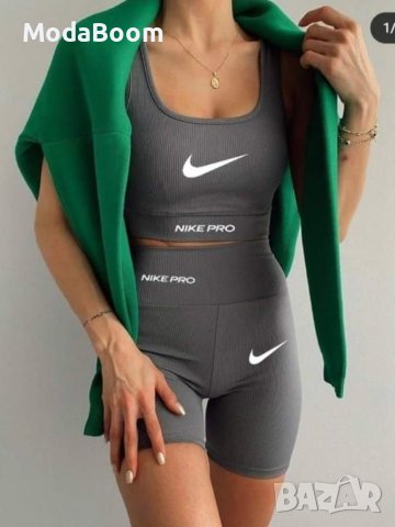 Дамски комплекти Nike, снимка 3 - Спортни екипи - 36933236