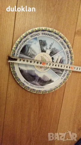 Красива порцеланова чиния от Молдова., снимка 2 - Антикварни и старинни предмети - 47842130