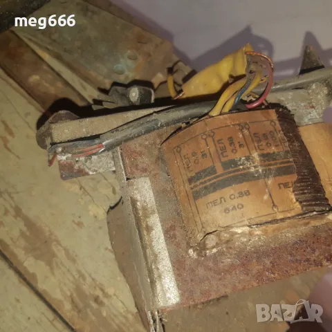 Кондензатори, снимка 8 - Друга електроника - 48643704