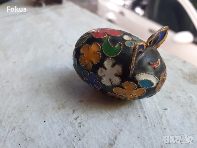 Прасенце клоазоне бронз клетъчен емайл, снимка 6 - Антикварни и старинни предмети - 53294416