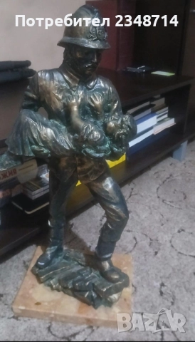 статуя на храбростта 60 см дълга 10кг, снимка 3 - Художествена литература - 52471661