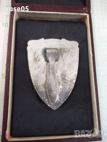 Знак отличителен нагръден "Градски народен съвет - Русе" - 1, снимка 3 - Други ценни предмети - 28593914