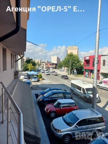 Продава тристаен гр.Перник,кв.Изток