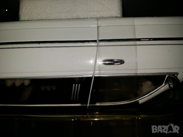 Lincolwn Town Car Limuosine . 1.18.Здравейте продава се модела от  снимките 1.18 Мащаб., снимка 3 - Колекции - 34604103