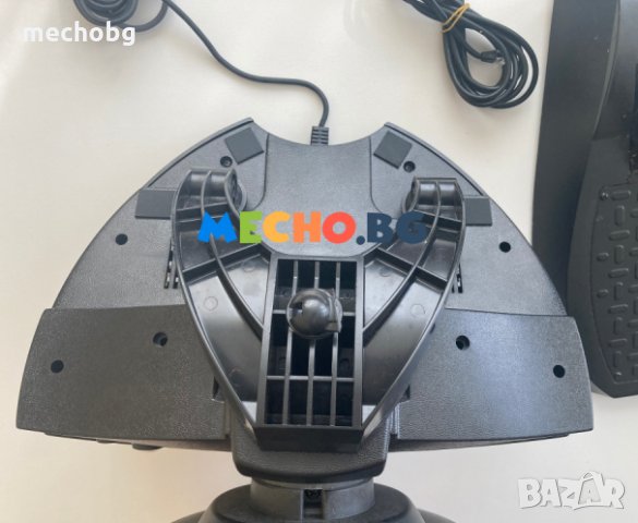 Thrustmaster Ferrari 458 spider racing wheel за XBOX One, снимка 4 - Аксесоари - 32397847