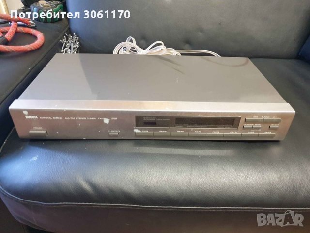 Тунер YAMAHA TX-340 Работи много добре. 