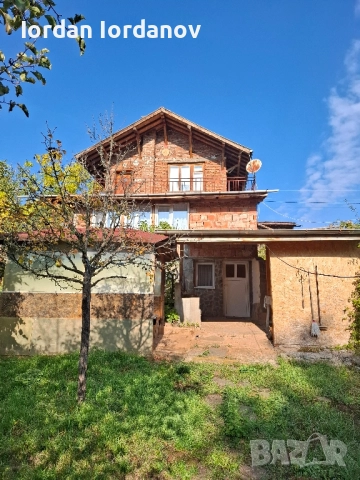 Продава къща в с.Светля, община Ковачевци. , снимка 2 - Къщи - 52131625