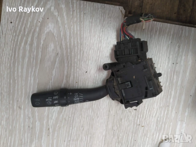 Лост чистачки Toyota Corolla Verso 2.2 , 84652-05170, снимка 2 - Части - 51195106