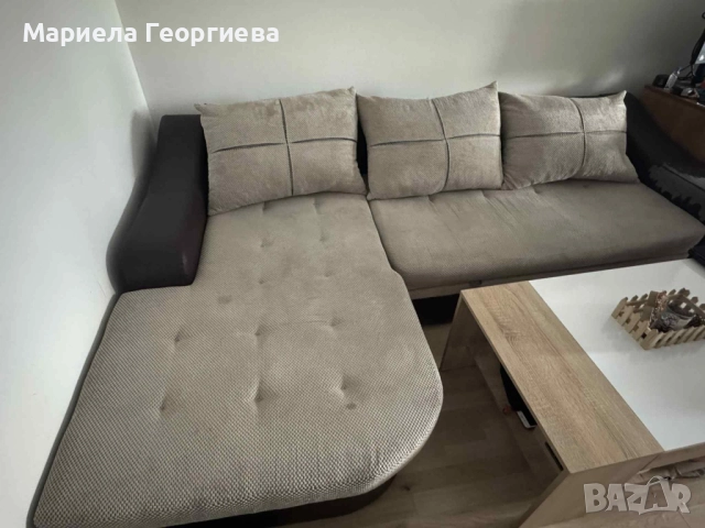 Ъглов разтегателен диван