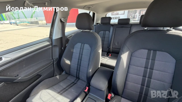 Volkswagen Golf 7 1.6TDI, снимка 4 - Автомобили и джипове - 53498681