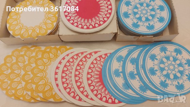 Ретро картонени подложки за чаши от 1982 г., снимка 2 - Аксесоари за кухня - 39461383
