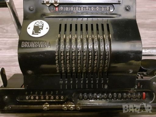 ПРОДАВАМ СТАРА ГЕРМАНСКА СМЕТАЧНА МАШИНА - BRUNSVIGA 1927-1945г. , снимка 2 - Други ценни предмети - 28006443