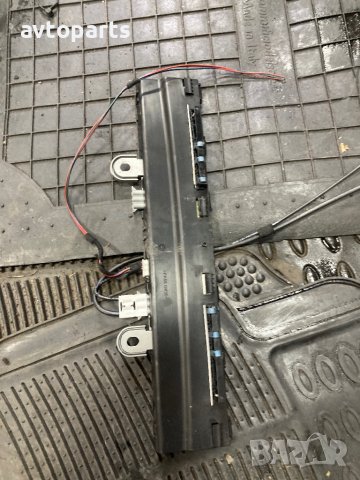 Mercedes w221 face Антенни усилватели, снимка 2 - Части - 43089958