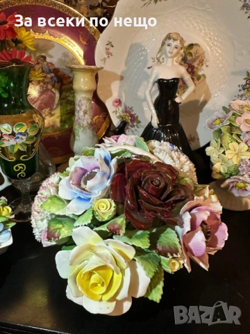 Royal Doulton England Circa 1966 - “ Грандиозната цветна кошница” - порцеланова кошница Код P1878