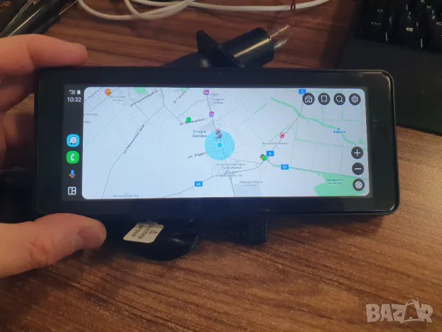 Продавам Преносим дисплей за кола 6,86-инчов екран поддържа Android Auto , Carplay, снимка 2 - Аксесоари и консумативи - 47964590