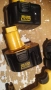 Батериен винтоверт DeWalt със зарядно и 2 батерии , снимка 5