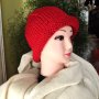 Плетена дамска шапка, снимка 1 - Шапки - 43684612