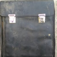Продавам куфар- органайзер, снимка 1 - Други стоки за дома - 28585797