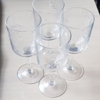 4 чаши лукс с високо столче 100 мл с гравюра запазени, снимка 1 - Чаши - 36618093
