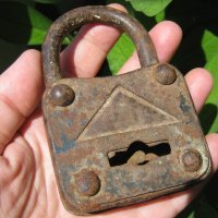  стар катинар с ключ, снимка 11 - Други ценни предмети - 28955737