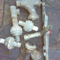 Стара водна помпа с двигател: "Елпром Троян", снимка 3 - Селскостопанска техника - 43448914